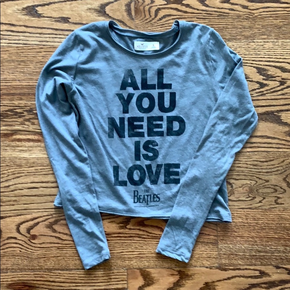 All You Need Is Love Crop Graphic Tee size S